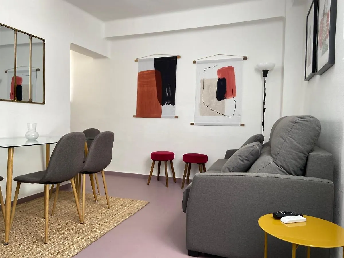 Apartamento Victoria Familia Bohemia Vintage centro ciudad Málaga España